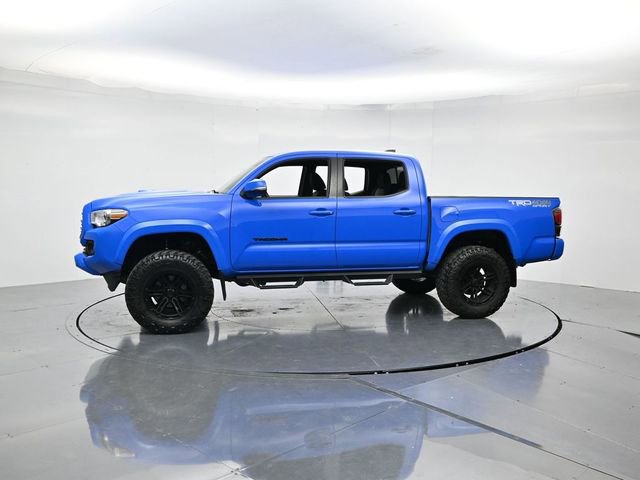 Used 2021 Toyota Tacoma TRD Sport image 6