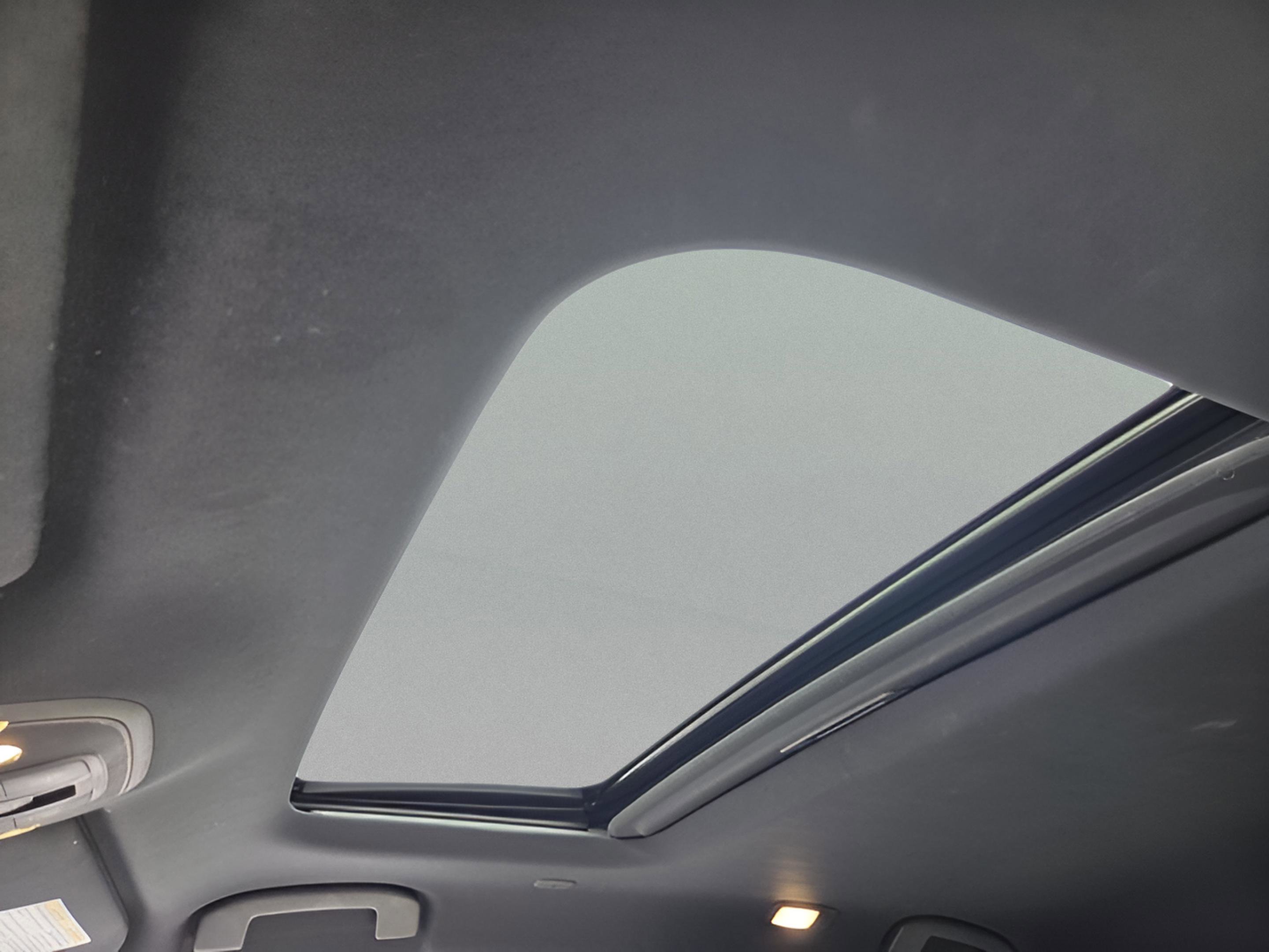 Used 2022 INFINITI QX55 Luxe w/ Cargo Package AWD/4WD image 14