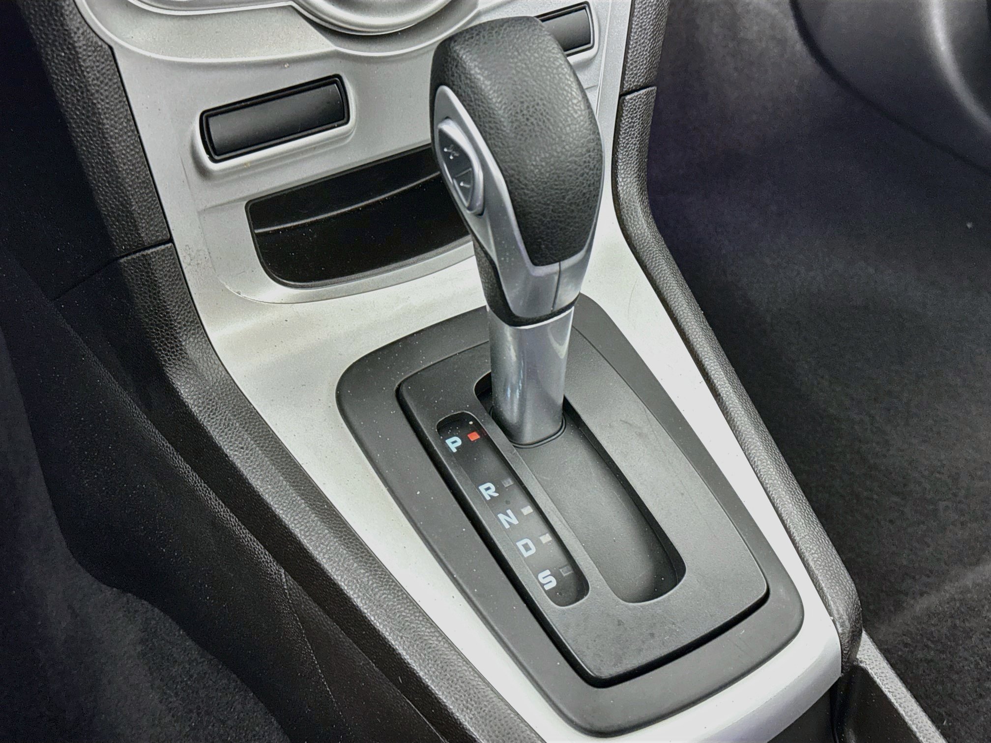 Used 2016 Ford Fiesta SE FWD image 15