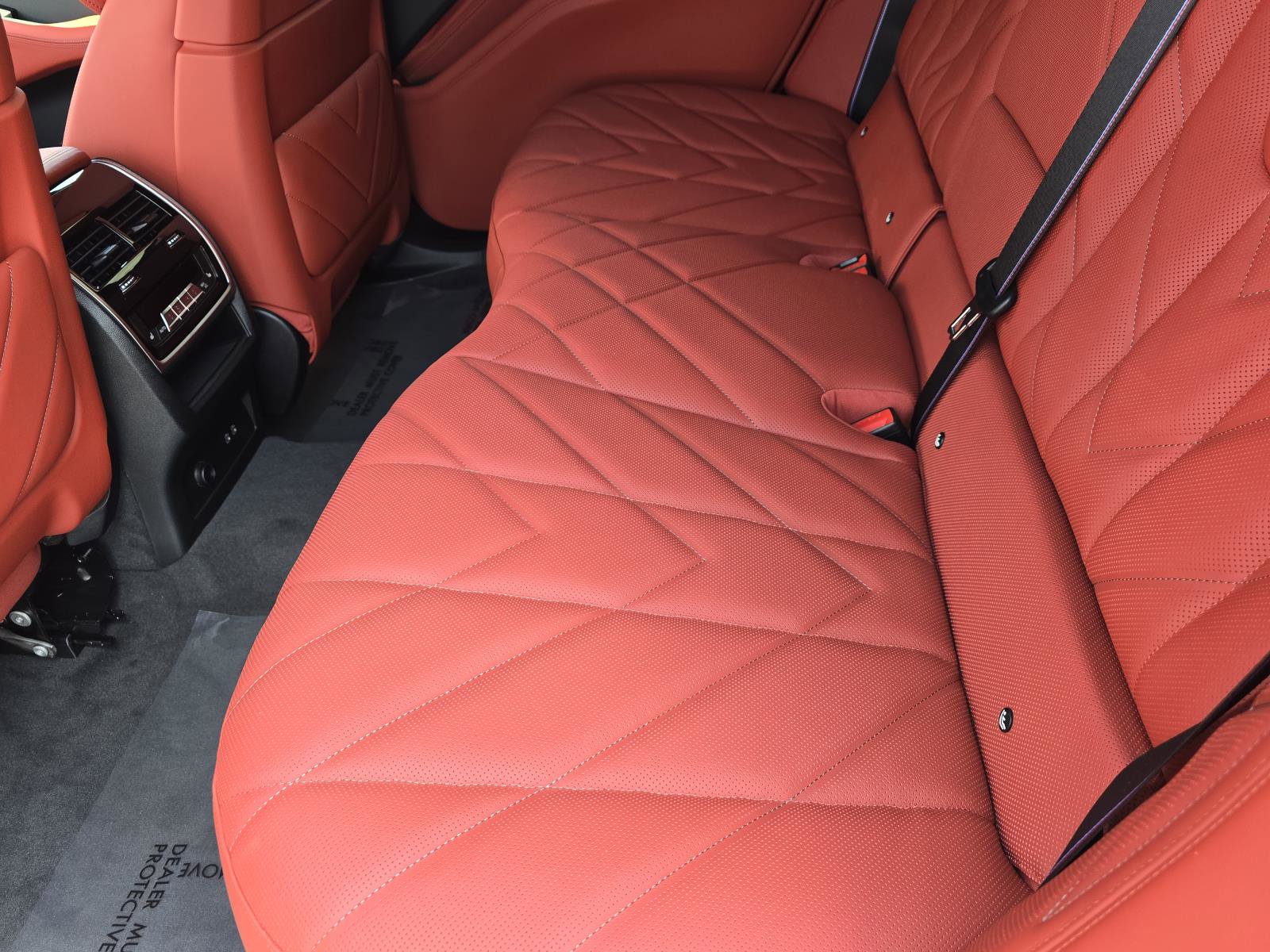 New 2026 BMW XM Label Red image 13