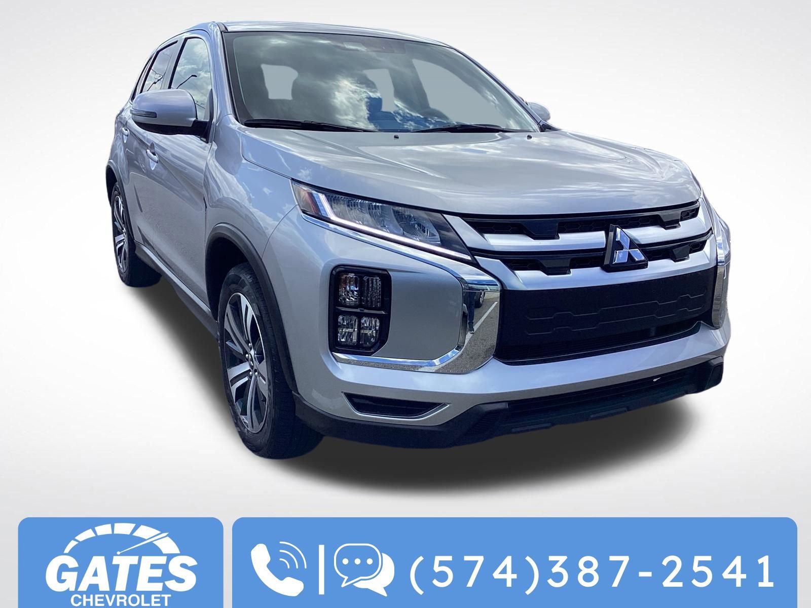 Used 2025 Mitsubishi Outlander Sport SE image 1