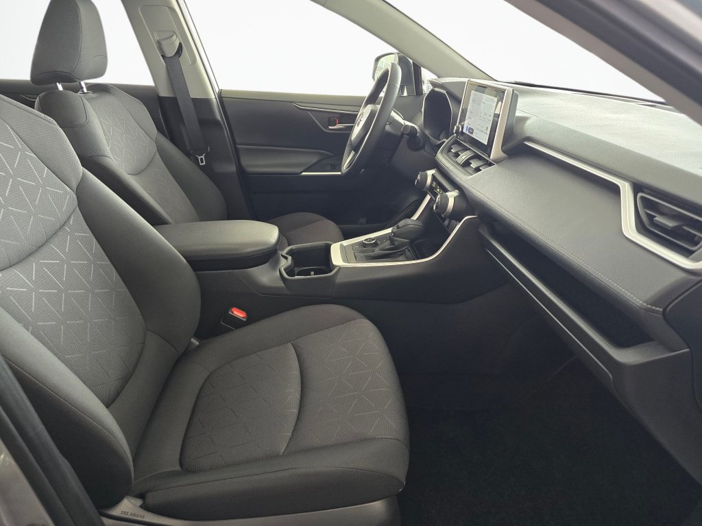 Used 2025 Toyota RAV4 XLE w/ Convenience Package AWD/4WD image 45