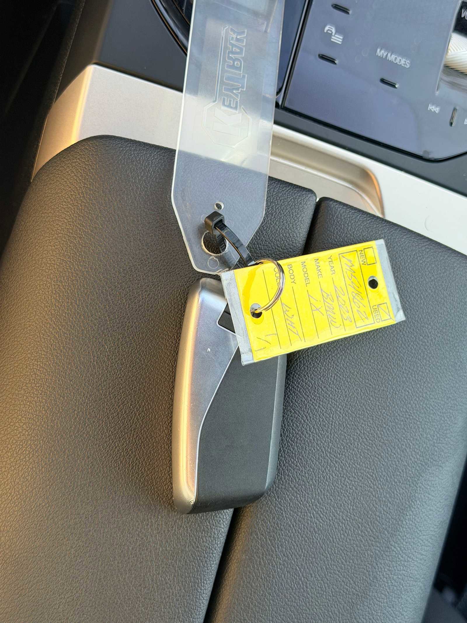 Used 2023 BMW iX xDrive50 w/ Sport Package image 34