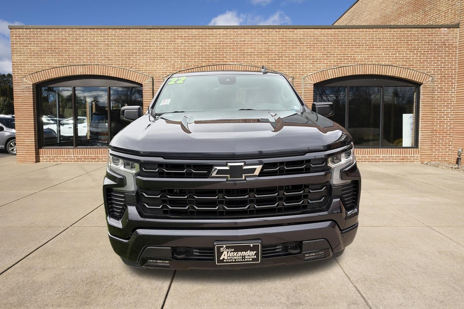 Used 2022 Chevrolet Silverado 1500 RST w/ Z71 Off-Road Package AWD/4WD image 9