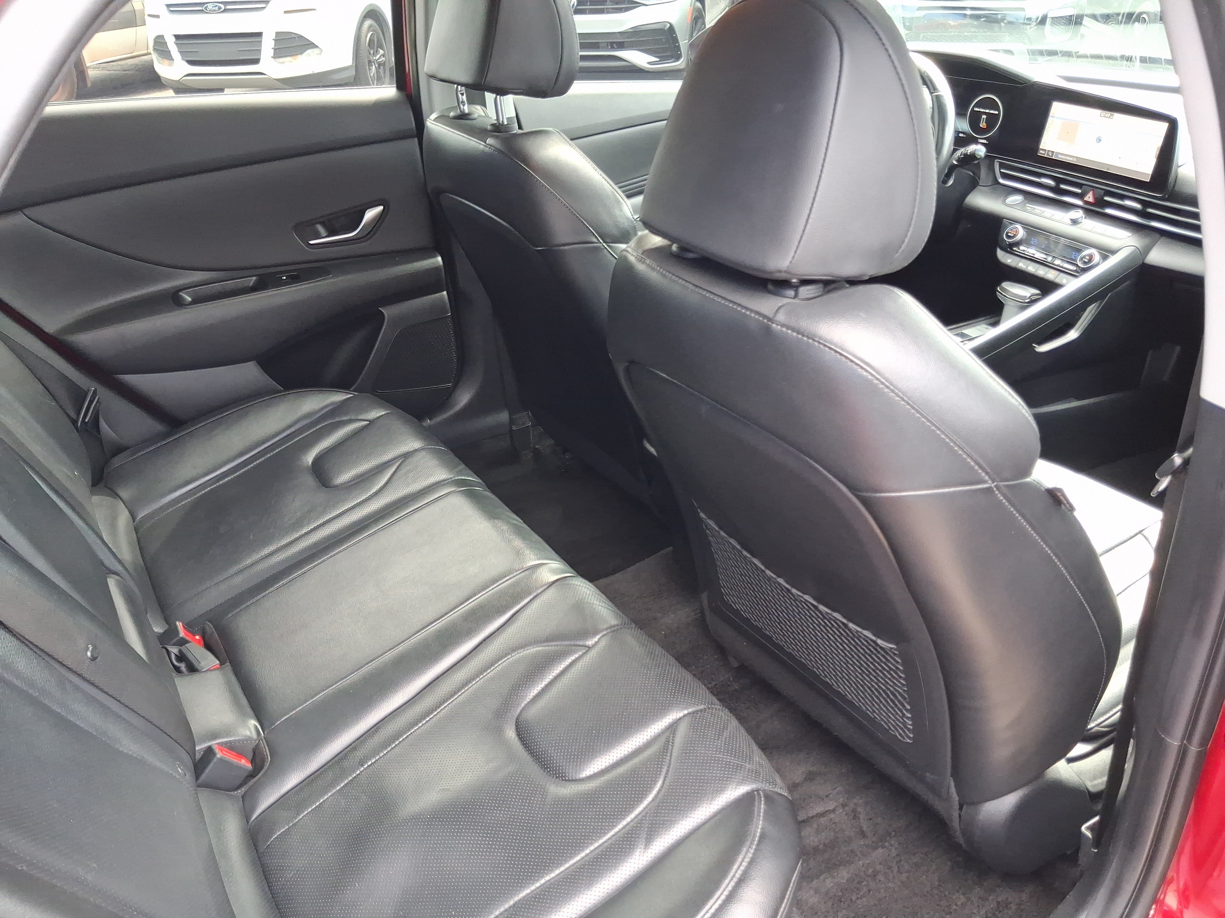 Used 2023 Hyundai Elantra Limited FWD image 27