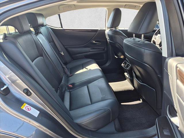 Used 2019 Lexus ES 350 F Sport w/ Premium Package FWD image 18
