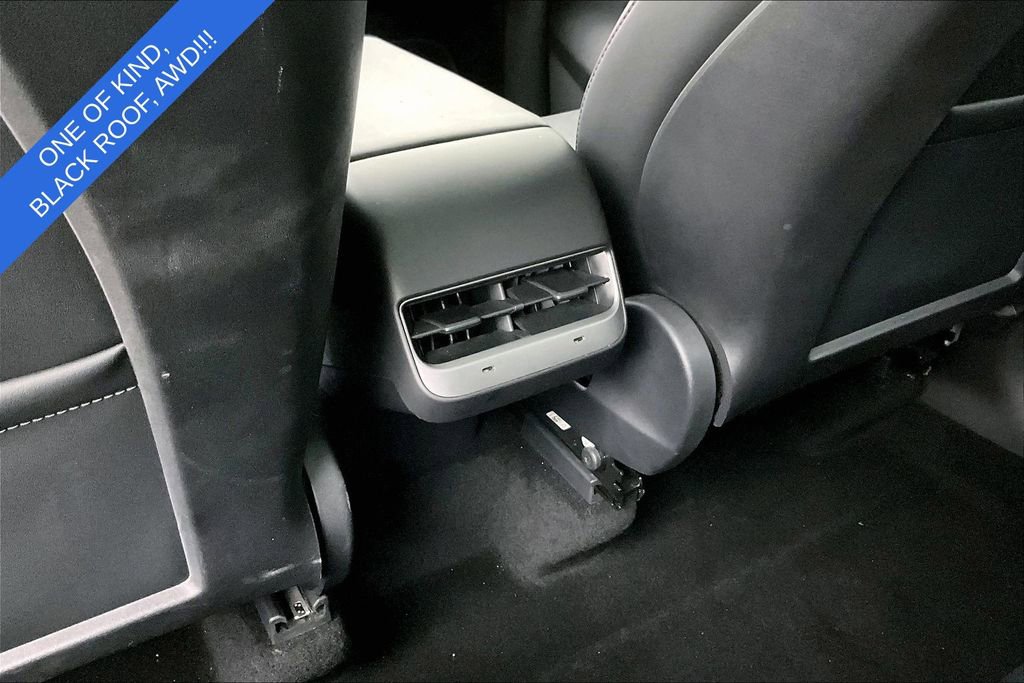 Used 2021 Tesla Model Y Long Range AWD/4WD image 28