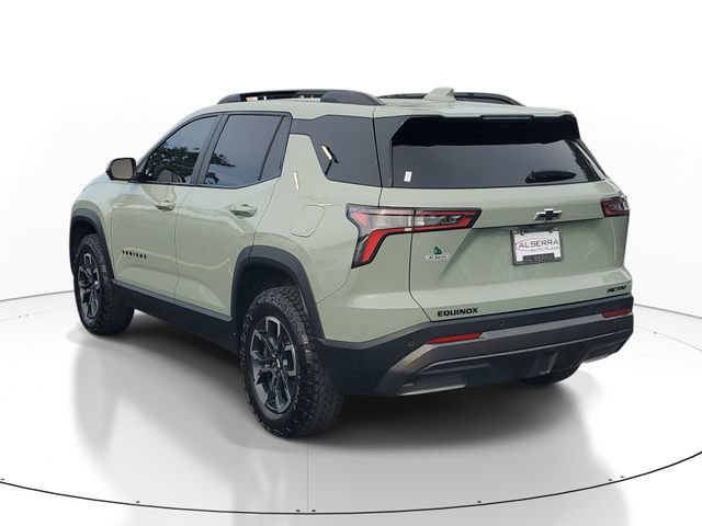 Used 2025 Chevrolet Equinox ACTIV w/ Safety and Technology Package FWD image 3