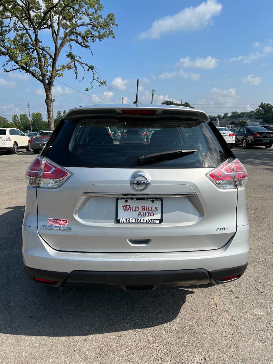 Used 2016 Nissan Rogue S image 6
