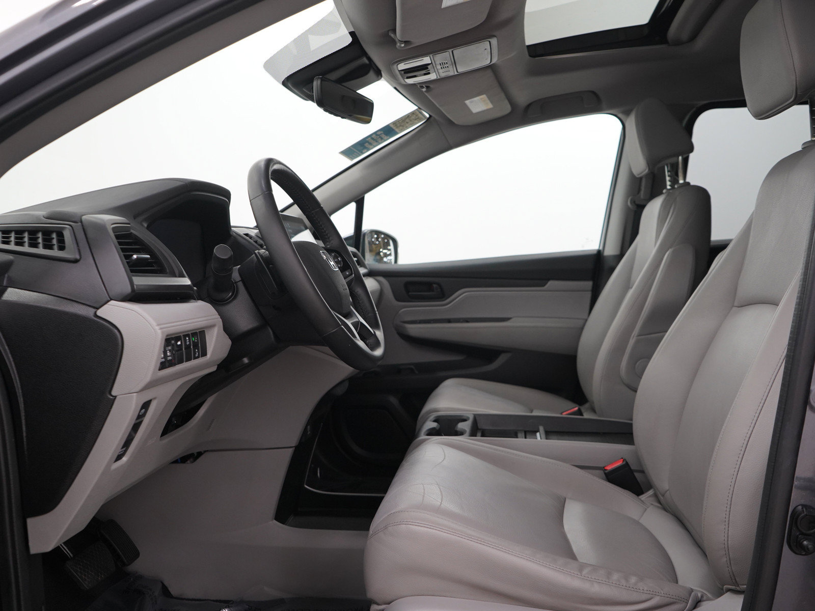 Used 2018 Honda Odyssey EX-L image 26