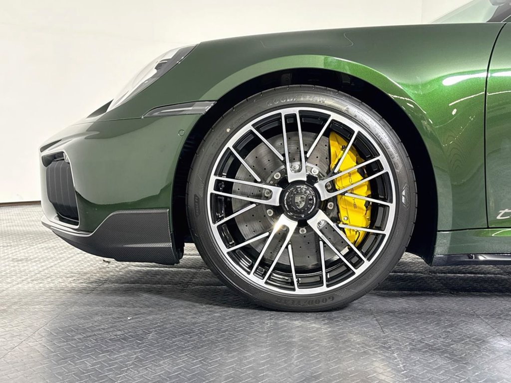 Certified 2026 Porsche 911 Turbo S AWD/4WD image 32