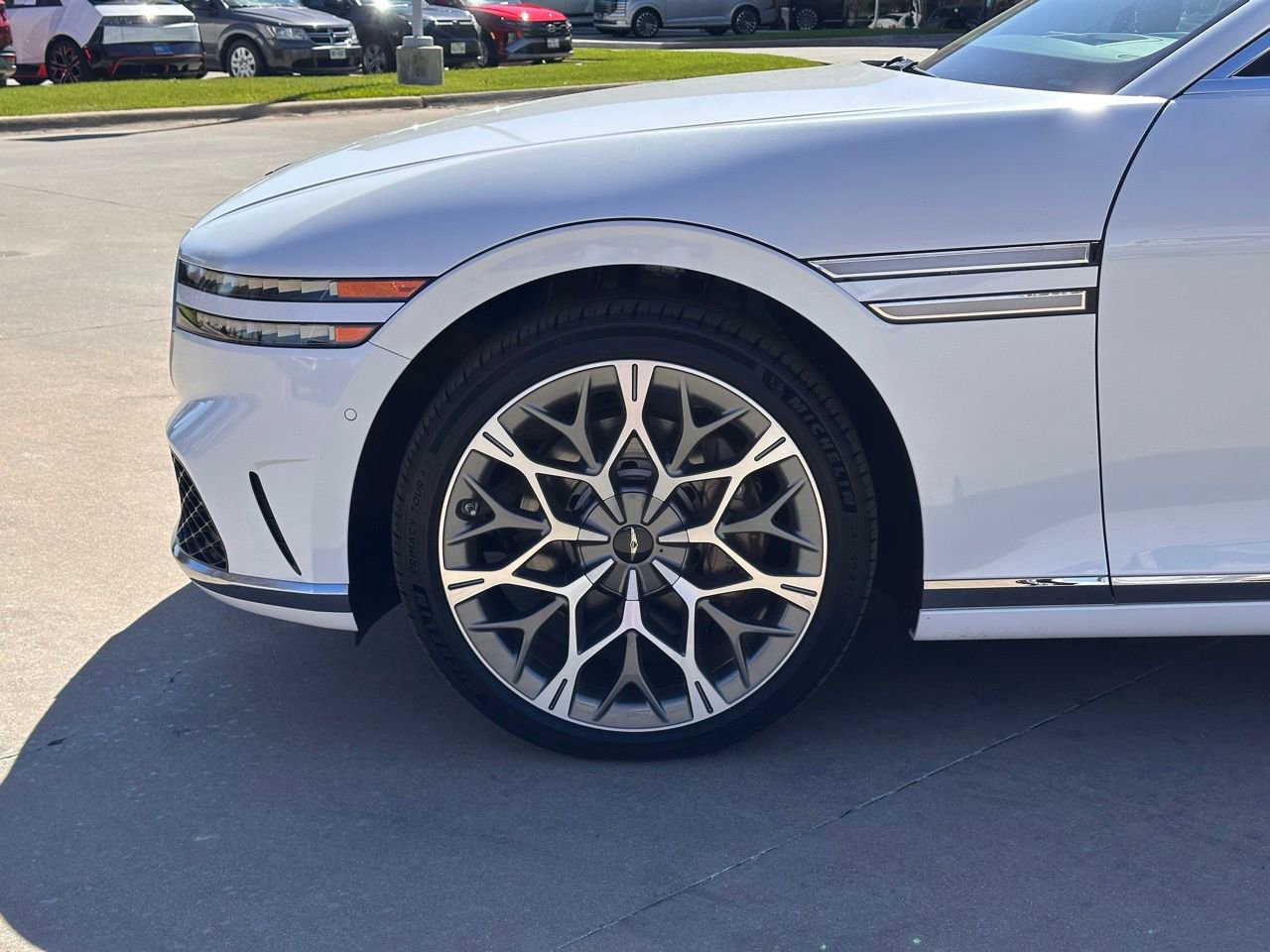 Used 2025 Genesis G90 3.5T image 6