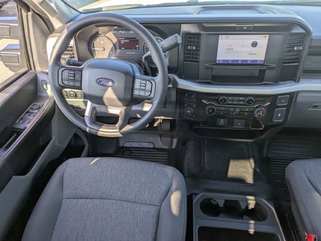 New 2027 Ford F250 XL AWD/4WD image 16