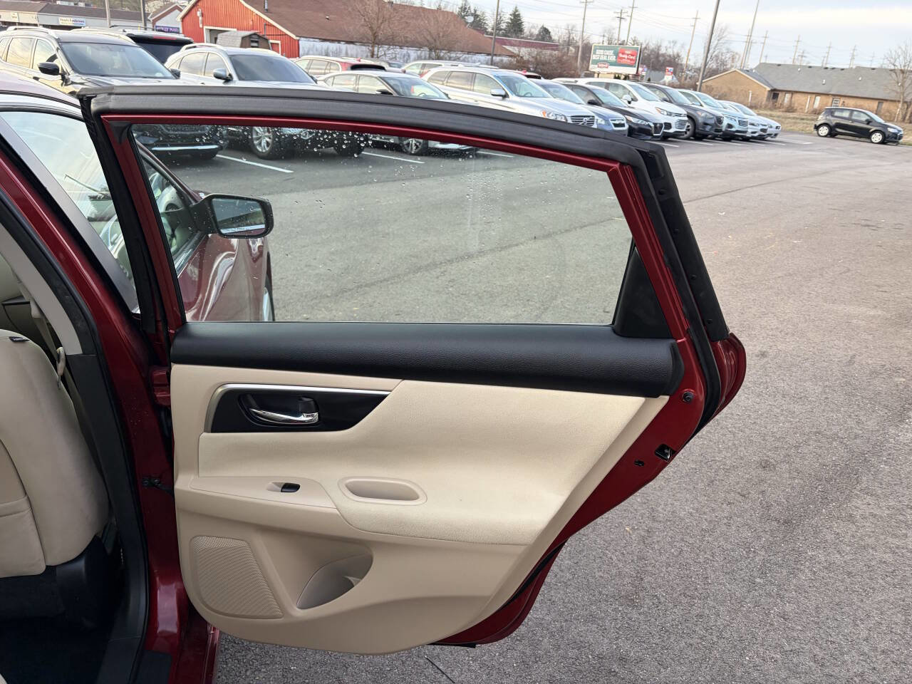 Used 2015 Nissan Altima 2.5 SV image 18