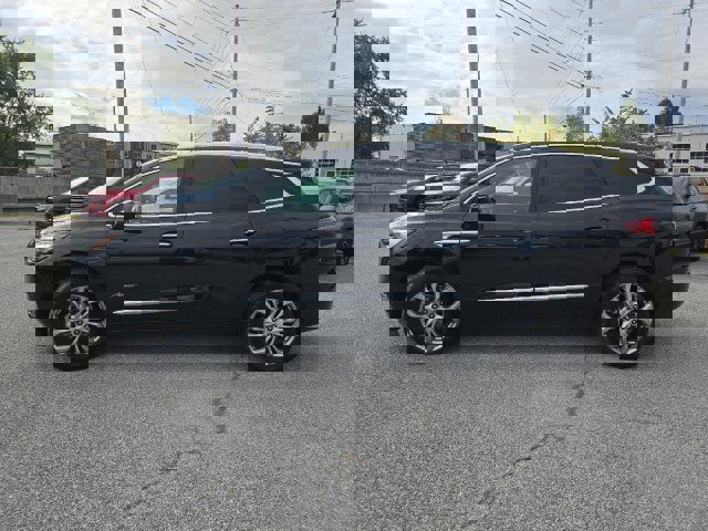 Used 2021 Buick Enclave Avenir w/ Avenir Technology Package image 24