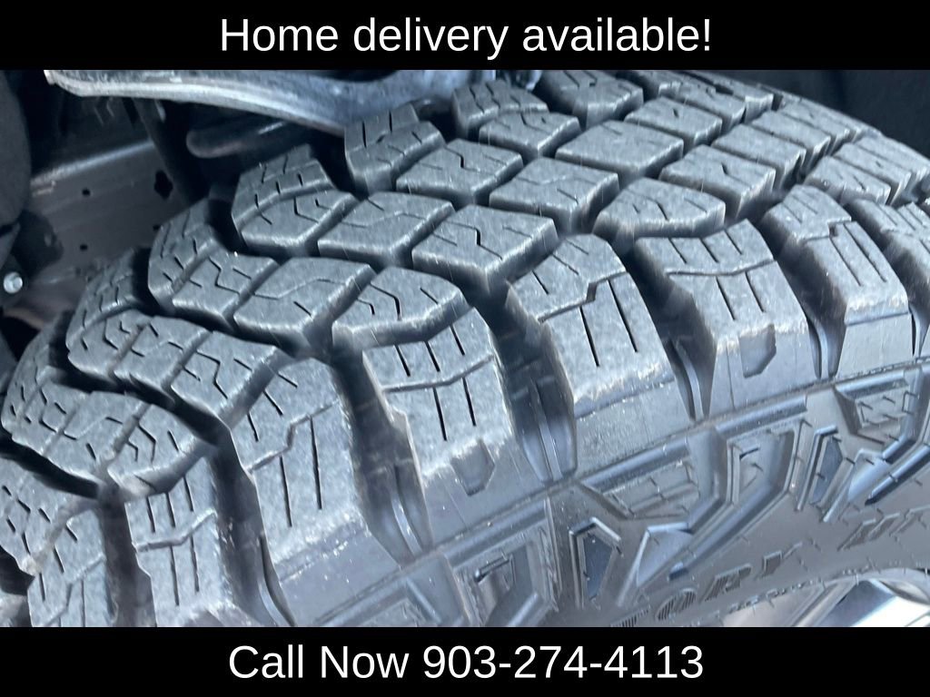 Used 2025 GMC Sierra 1500 AT4X image 35