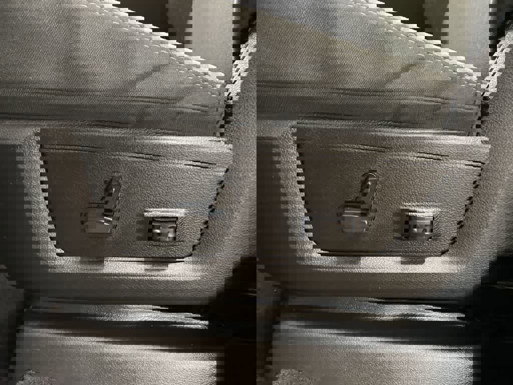 Used 2024 RAM 2500 Big Horn image 15