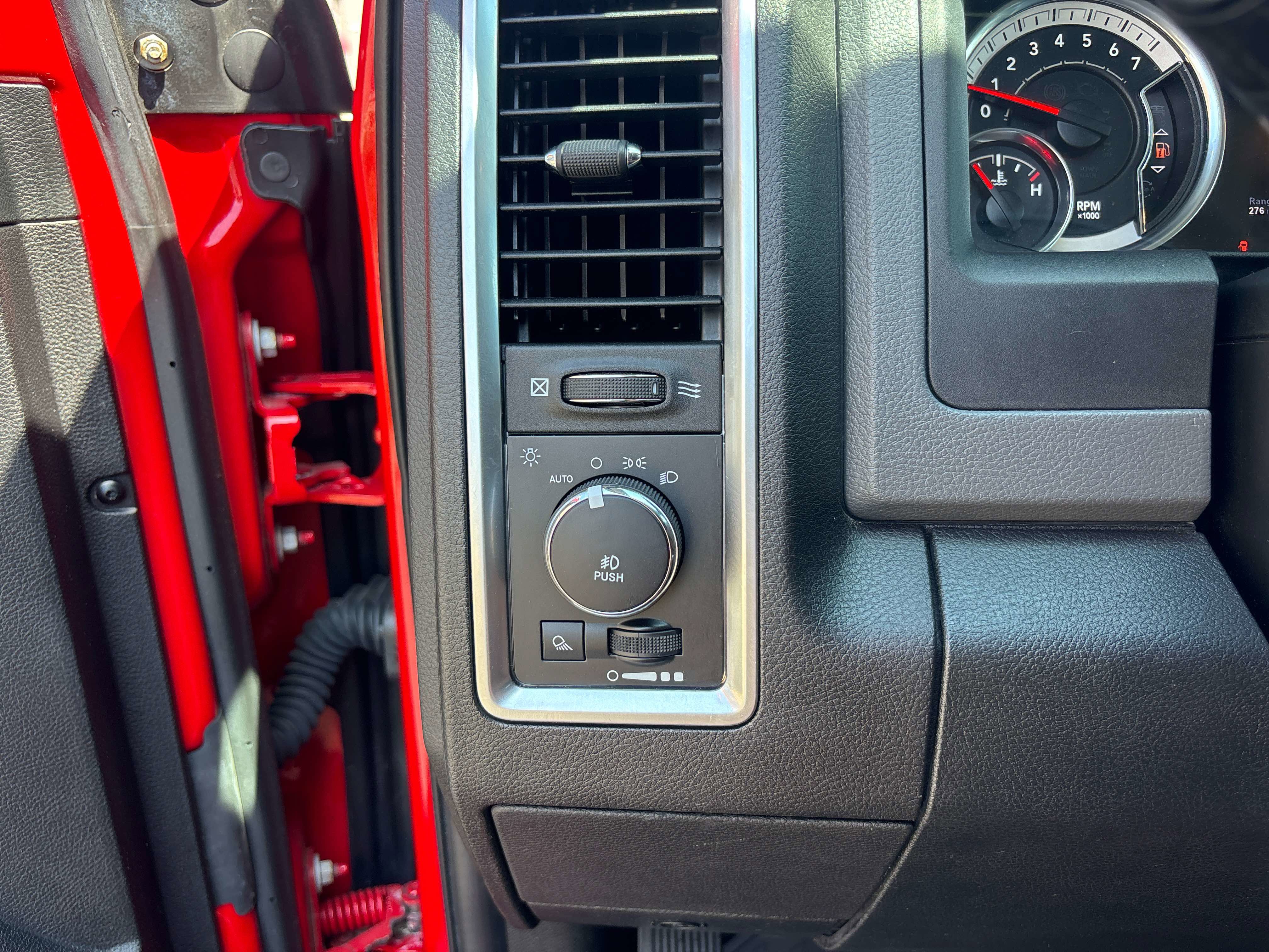 Used 2017 RAM 1500 Big Horn image 15