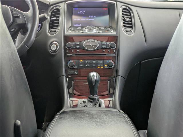 Used 2017 INFINITI QX50 2WD w/ Premium Plus Package image 16