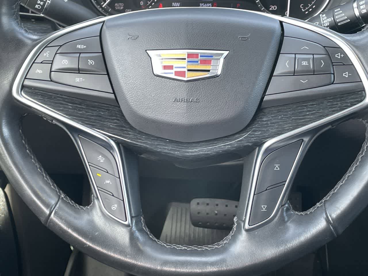 Used 2024 Cadillac XT5 Premium Luxury w/ LPO, Floor Liner Package FWD image 10