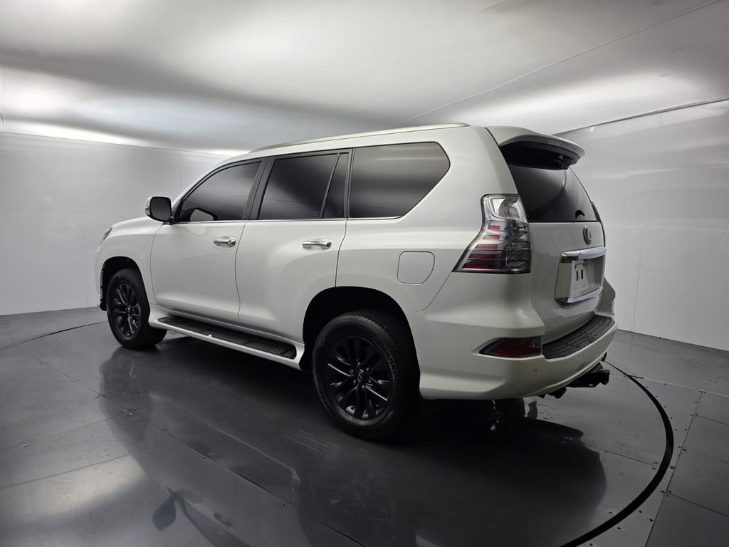 Used 2021 Lexus GX 460 Premium w/ Premium Package AWD/4WD image 6