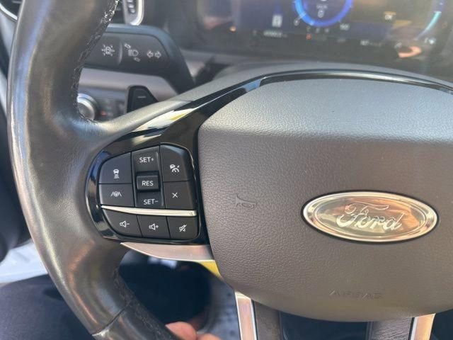 Used 2021 Ford Explorer Platinum image 29