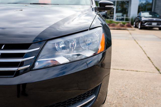 Used 2015 Volkswagen Passat TDI SE FWD image 4