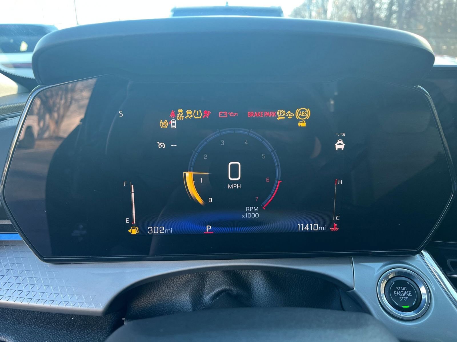 Used 2025 Chevrolet Trax LT image 34