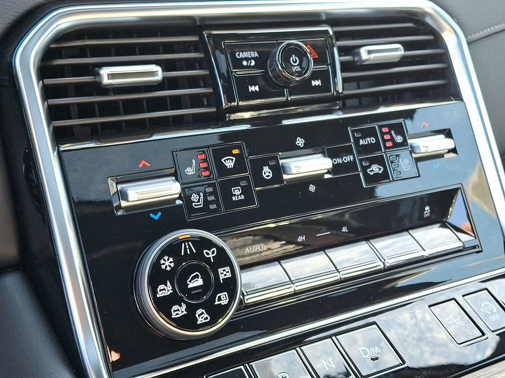 New 2026 Nissan Armada Platinum Reserve image 10