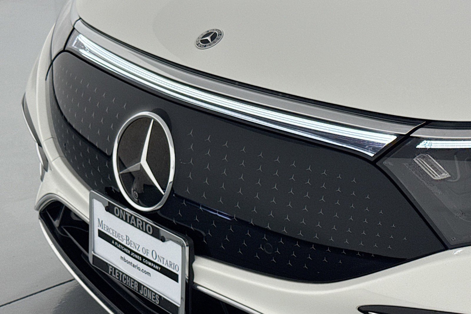 Certified 2022 Mercedes-Benz EQS 580 4MATIC Sedan image 12