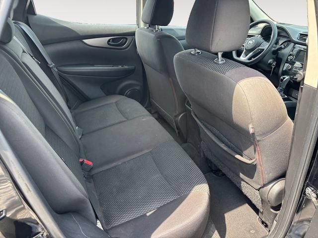 Used 2019 Nissan Rogue Sport S w/ Appearance Package AWD/4WD image 13