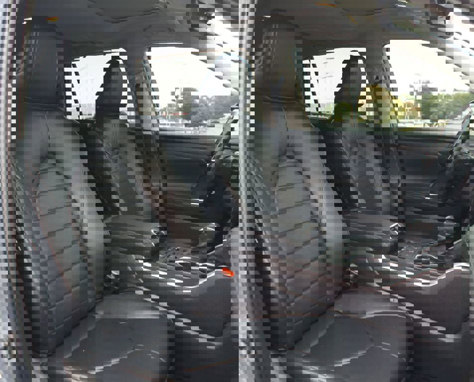 Used 2022 Toyota Highlander XLE image 23