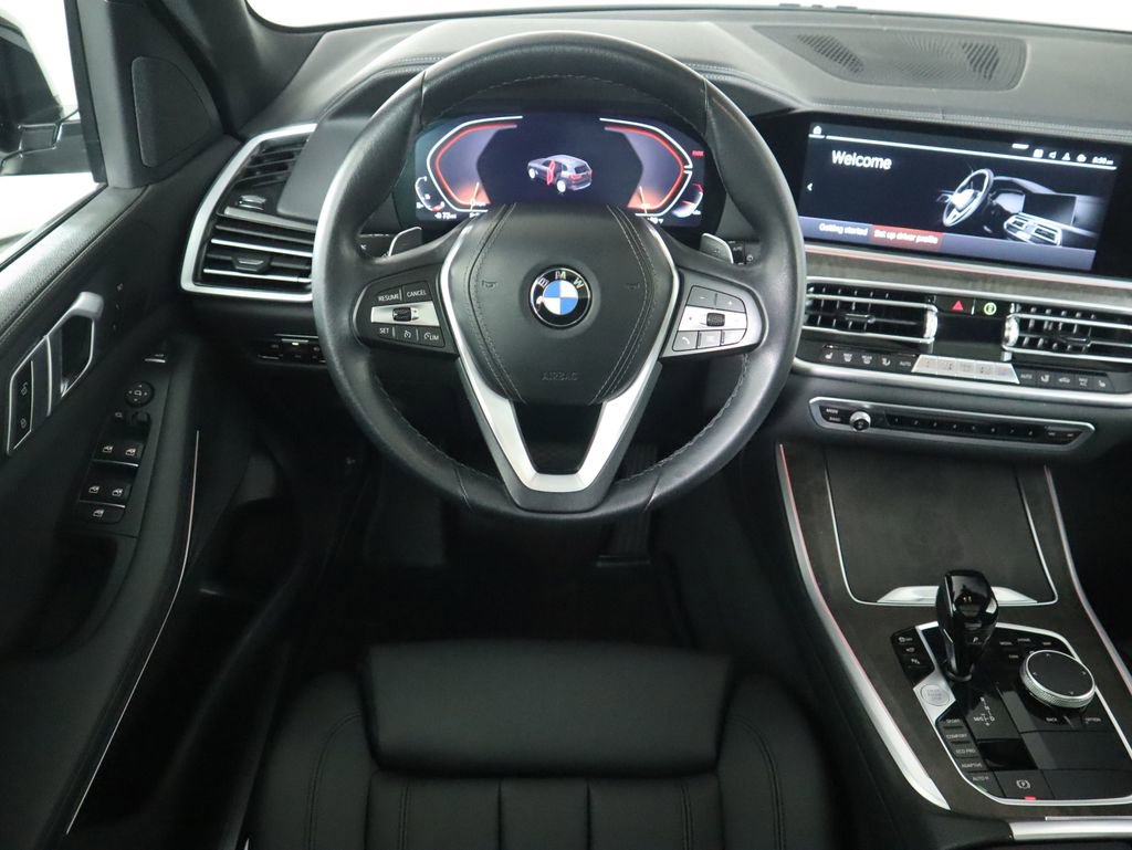 Used 2022 BMW X5 sDrive40i w/ Parking Assistance Package image 10