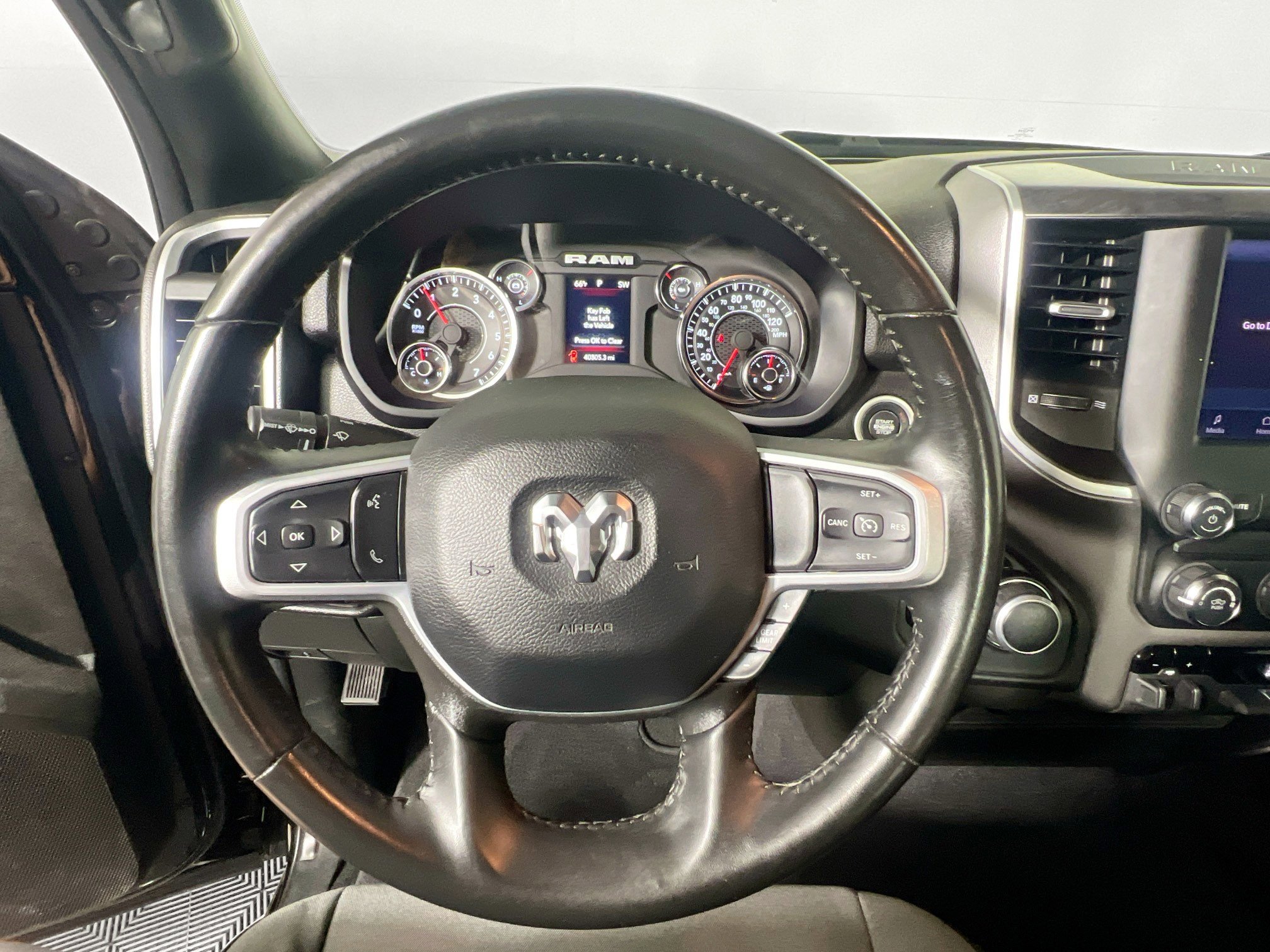 Used 2024 RAM 2500 Big Horn image 17