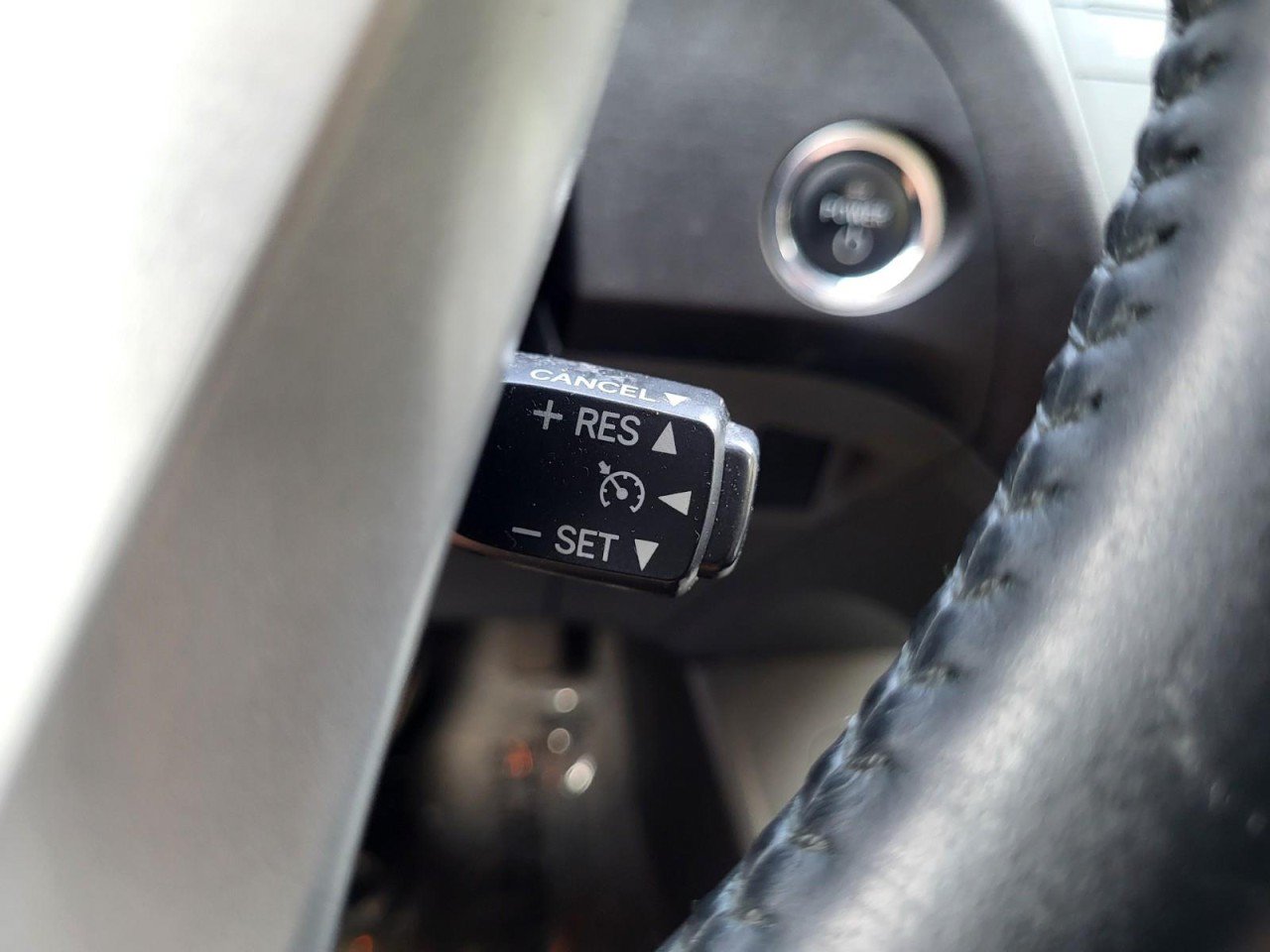 Used 2010 Toyota Prius Five FWD image 17