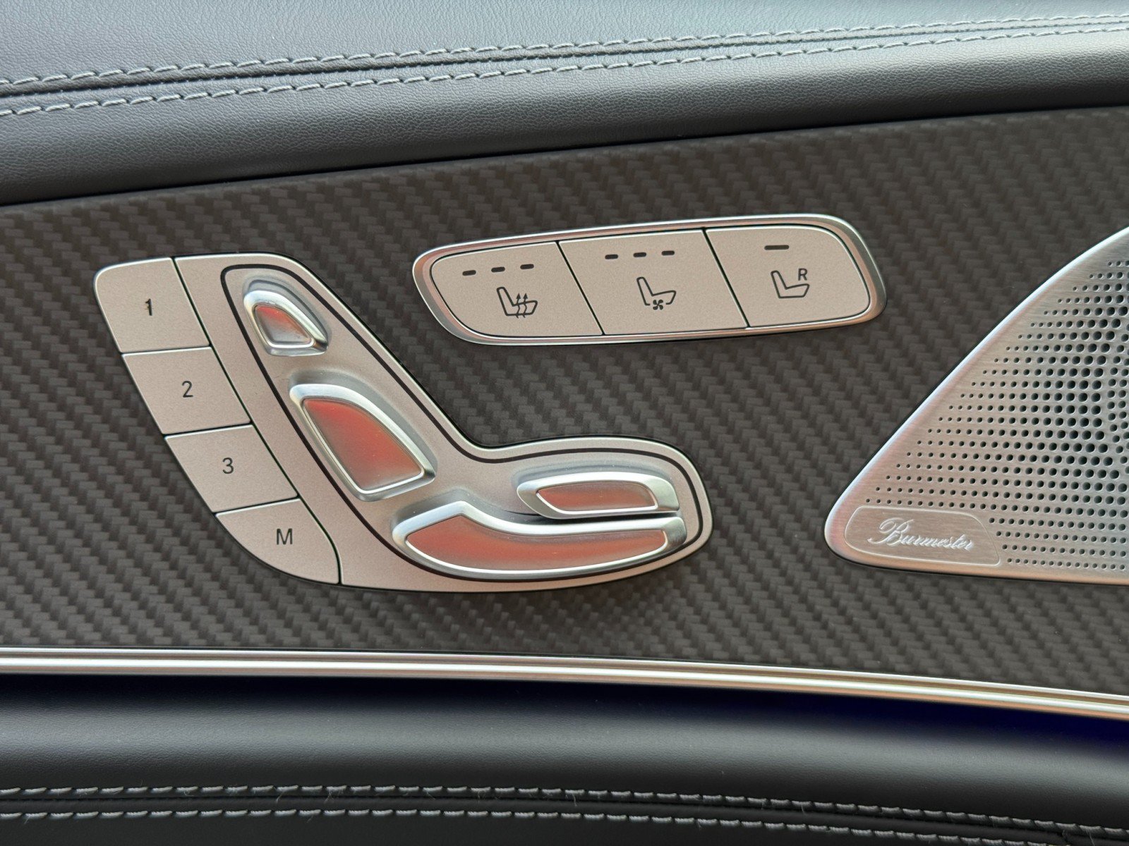 Used 2022 Mercedes-Benz AMG GT 43 w/ Driver Assistance Package image 19