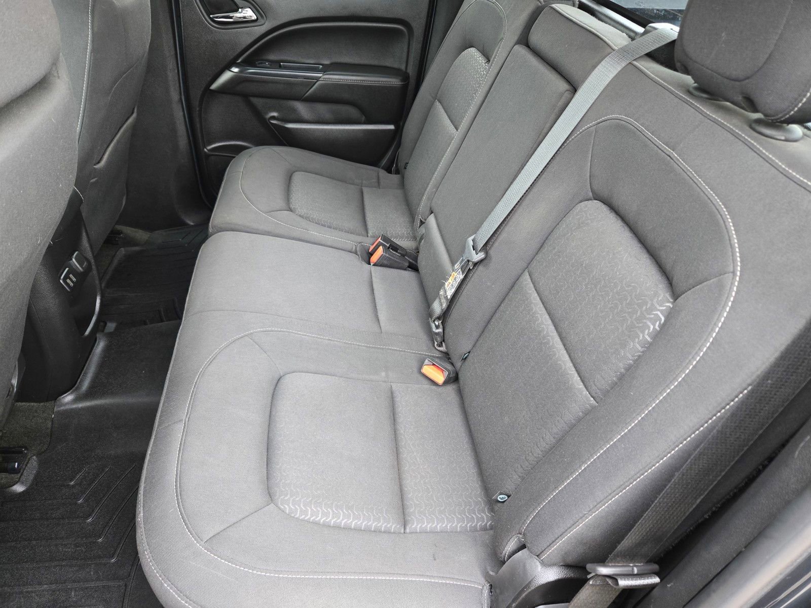 Used 2018 GMC Canyon SLE w/ SLE Convenience Package RWD image 13
