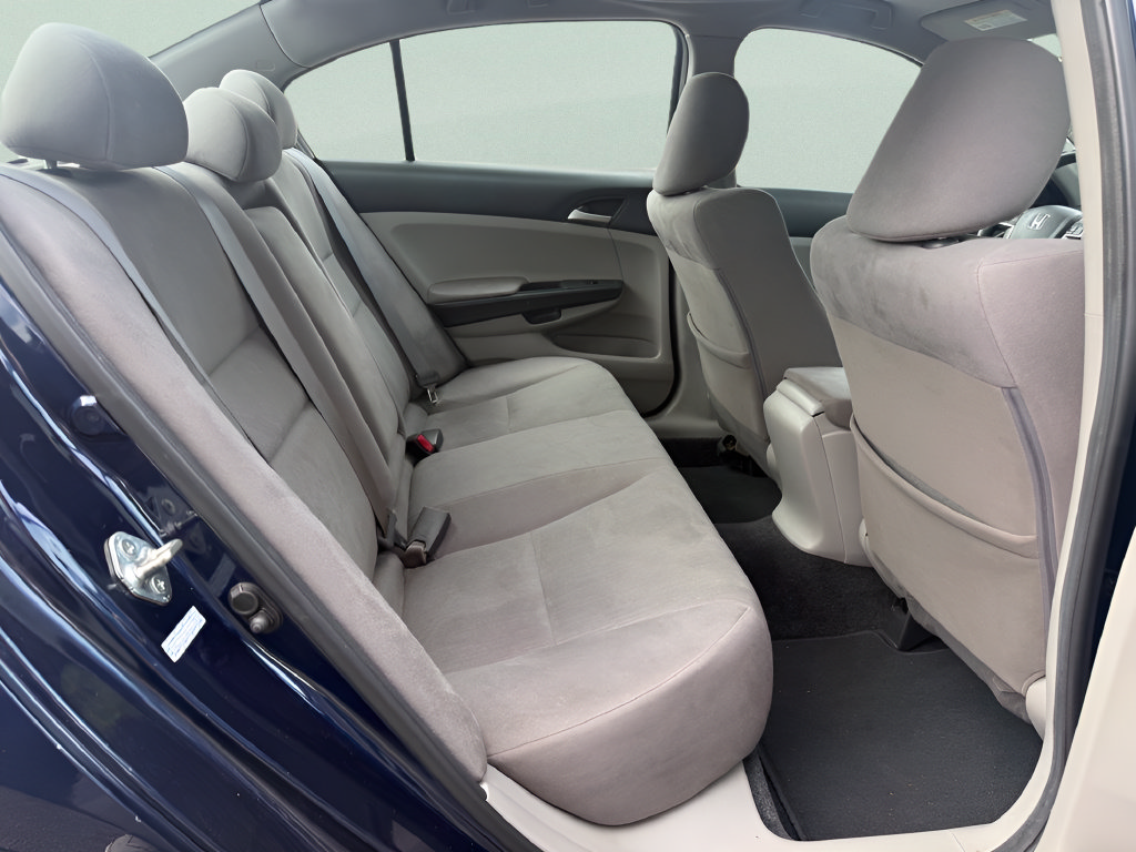Used 2011 Honda Accord LX-P image 12