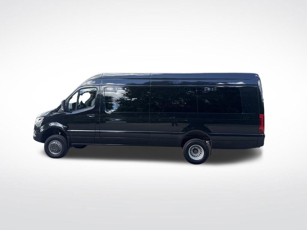 Used 2024 Mercedes-Benz Sprinter 3500 image 8