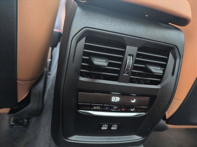 Used 2023 BMW 440i xDrive Coupe w/ Premium Package image 17