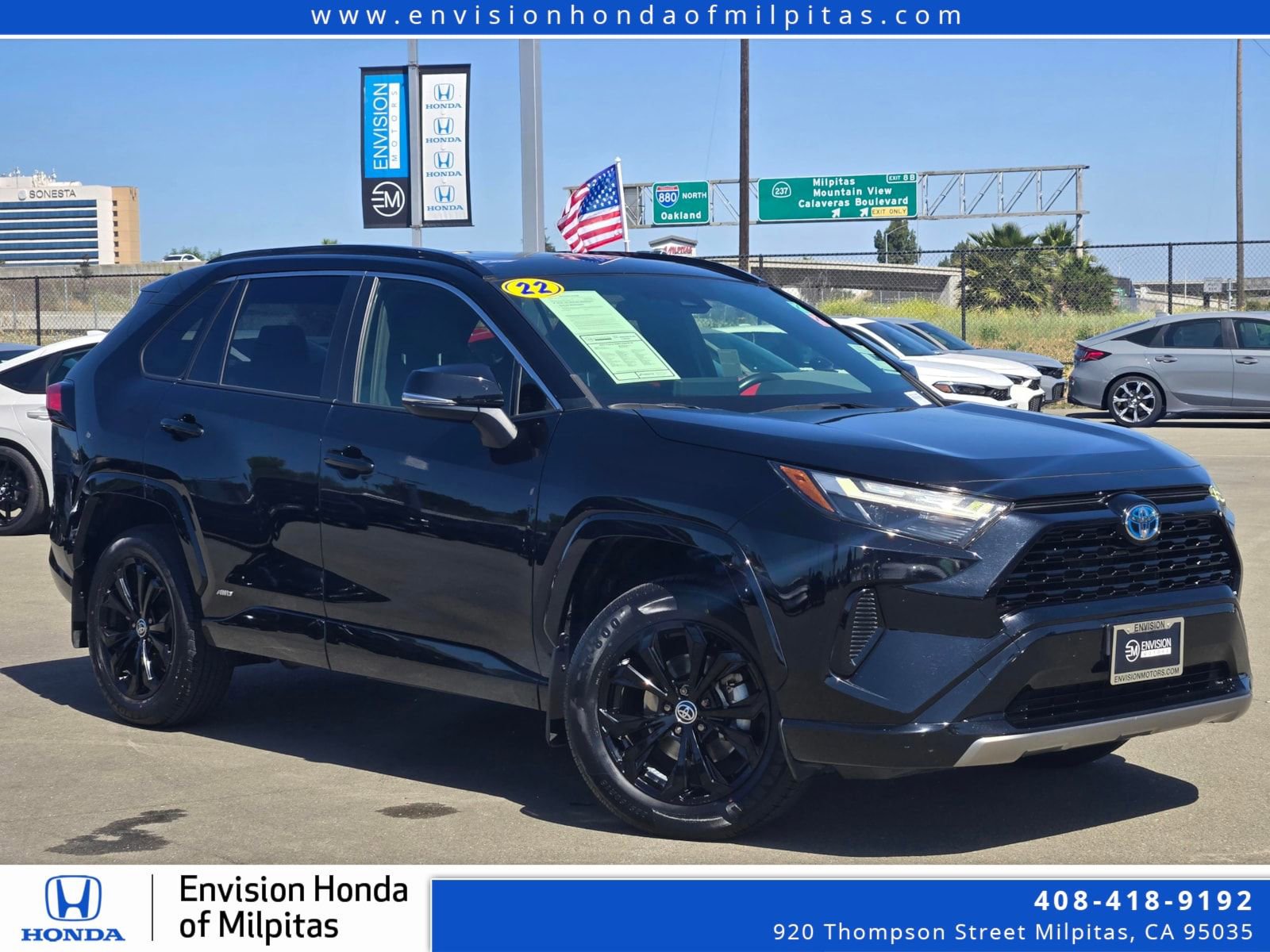Used 2022 Toyota RAV4 SE w/ Convenience Package AWD/4WD image 1