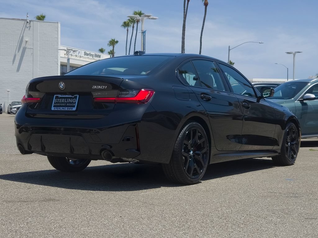 New 2026 BMW 330i Sedan w/ M Sport Package RWD image 10