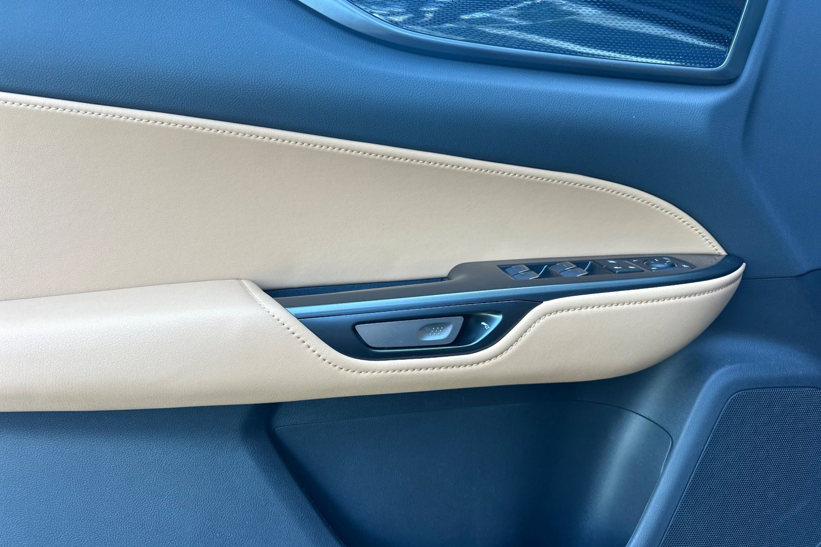 Used 2026 Lexus NX 350 AWD w/ Accessory Package (2T) image 12