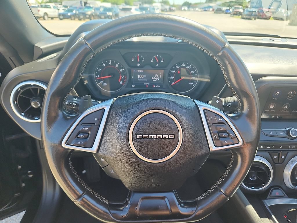 Used 2020 Chevrolet Camaro LT RWD image 12