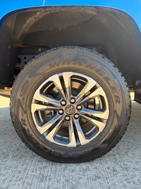 Used 2022 Chevrolet Colorado Z71 RWD image 11