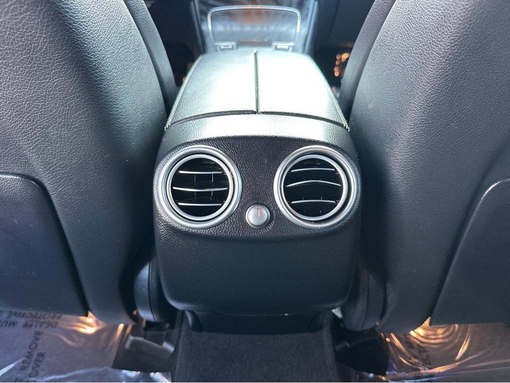 Used 2022 Mercedes-Benz GLC 300 image 17