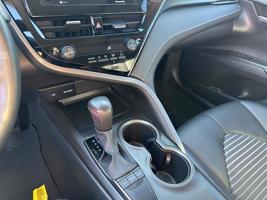 Used 2023 Toyota Camry SE w/ Convenience Package image 35