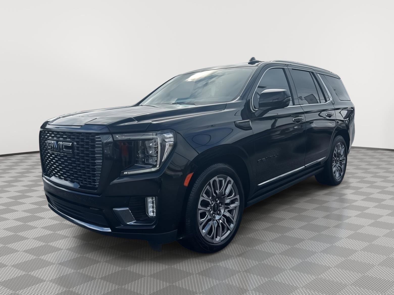 Used 2023 GMC Yukon Denali Ultimate image 2