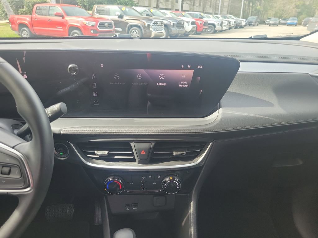 Used 2024 Buick Encore GX Sport Touring image 20