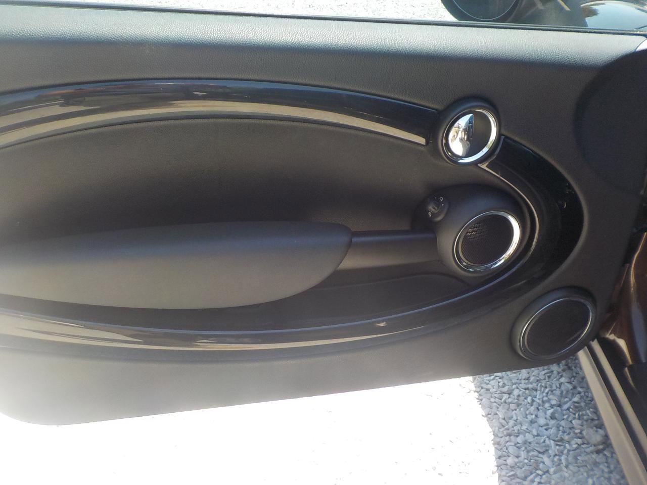 Used 2011 MINI Cooper S FWD image 9